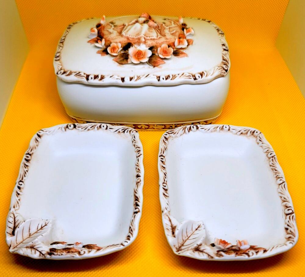 VNTG Lefton China Porcelain Trinket Box Young Girl Surrounded by Wreath of Roses